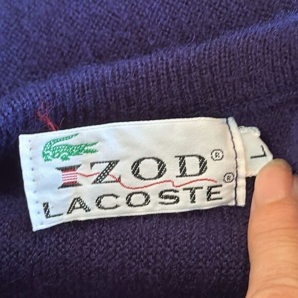 Vintage Izod Lacoste V neck navy blue acrylic sweater - Picture 7 of 8